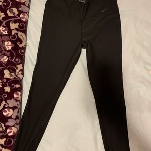 Black nike leggings